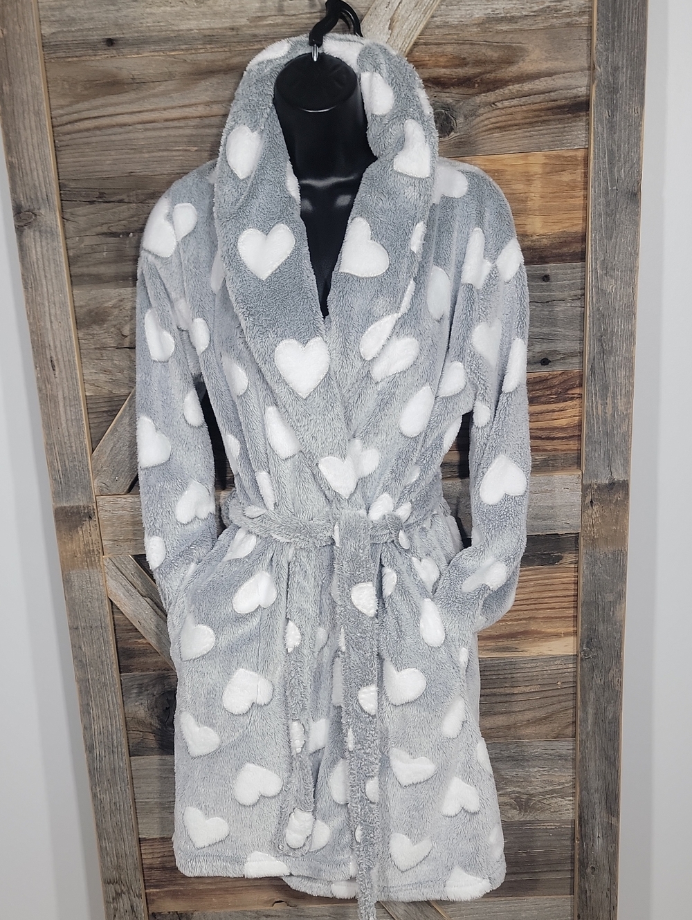 Plush Minky Fleece Heart Robe - Gray & White